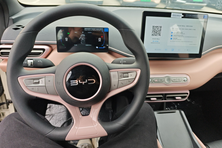 比亚迪 海鸥 2025款 305km 活力版中控内饰12