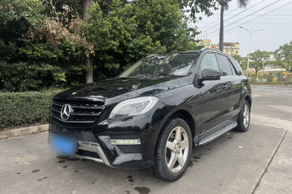 奔驰M级 2014款 ML 400 4MATIC豪华型