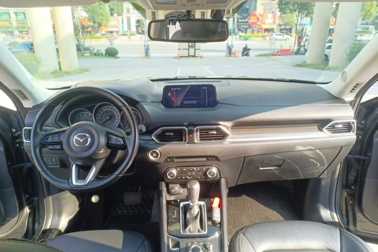 马自达CX-5 2020款 改款 2.0L 自动两驱智尊型中控内饰7001