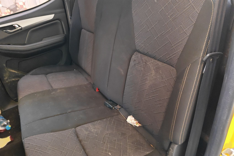 五十铃 瑞迈 2020款 2.8T经典两驱柴油国VI舒享型加长版JE493ZLQ6E中控内饰7004