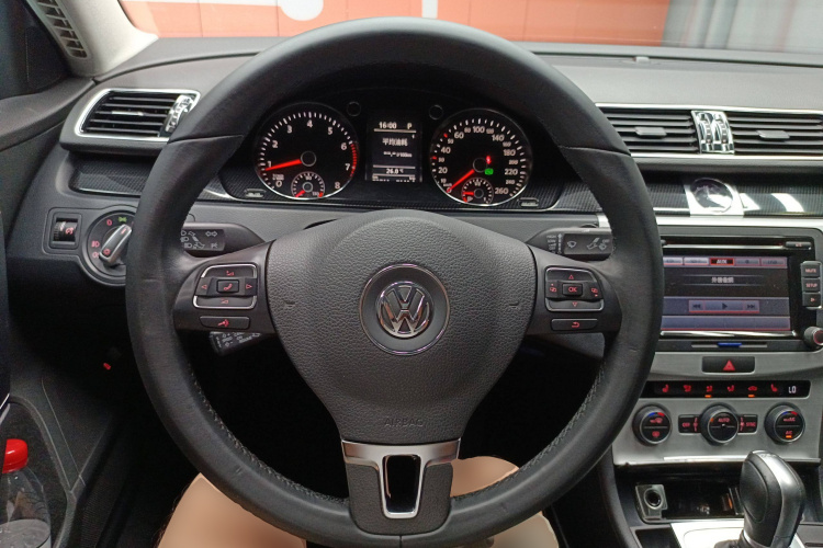 大众 迈腾 2015款 2.0TSI 豪华型局部细节13