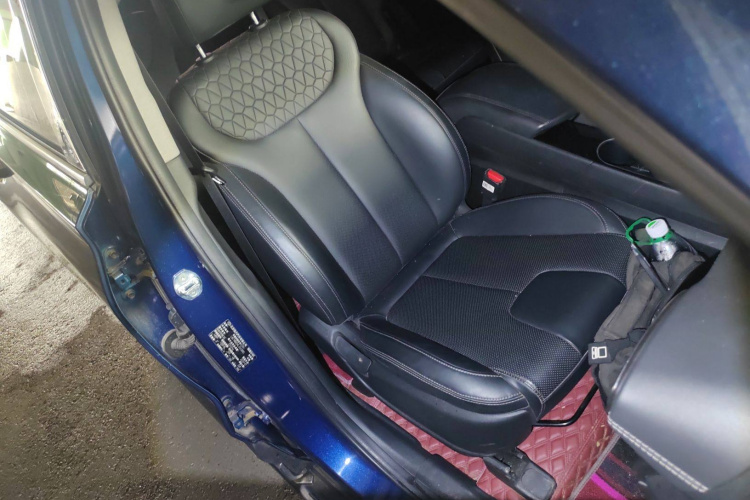 现代 胜达 2019款 380 TGDi GLS 自动两驱豪华版 国VI中控内饰41