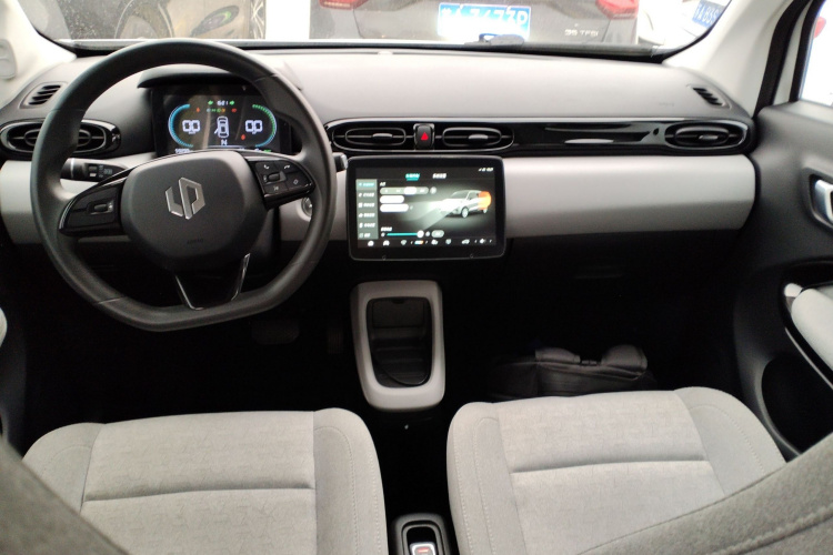 零跑汽车 零跑T03 2022款 炫晶版中控内饰12