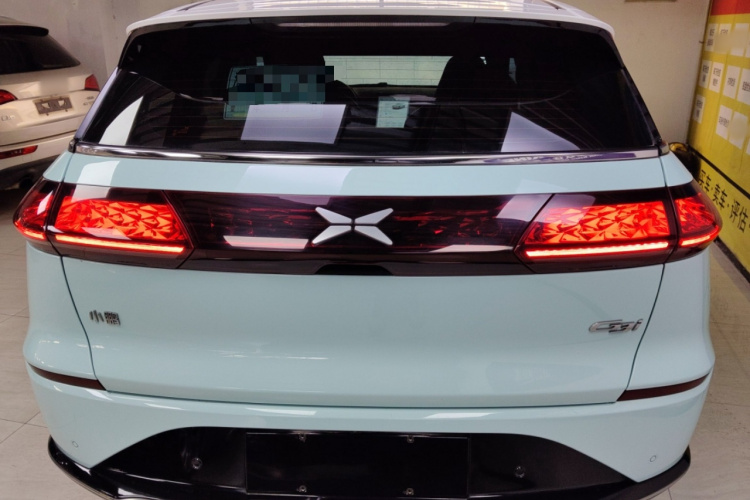 小鹏G3 2021款 G3i 460N车身外观6