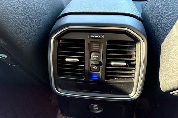 保时捷 2017款  Macan S 3.0T中控内饰7013