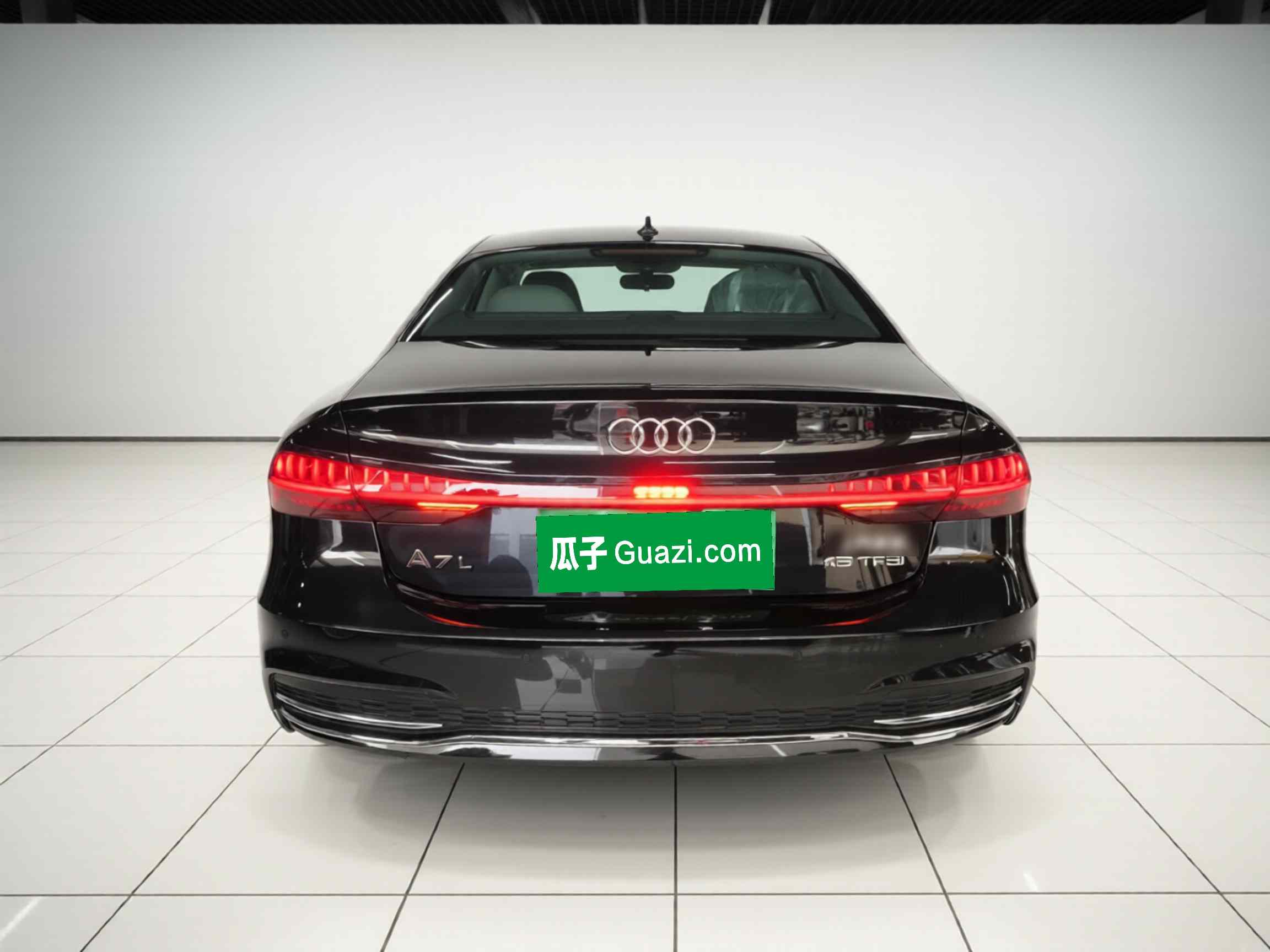 奥迪A7L 2024款 45TFSI S-line 筑梦型 流晶套装(3)