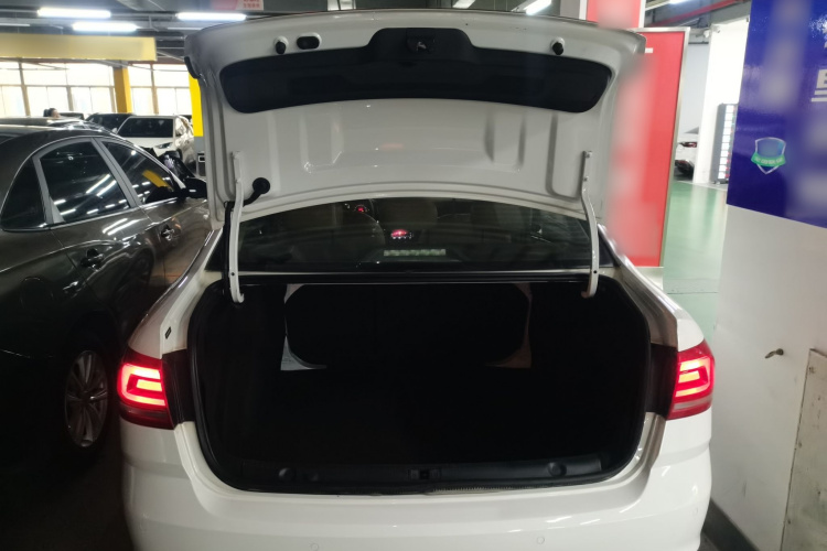 大众 朗逸 2015款 230TSI DSG舒适版局部细节23