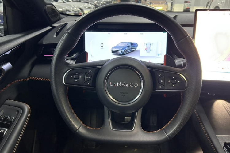 领克03 2025款 1.5TD DCT冠军版Pro局部细节13