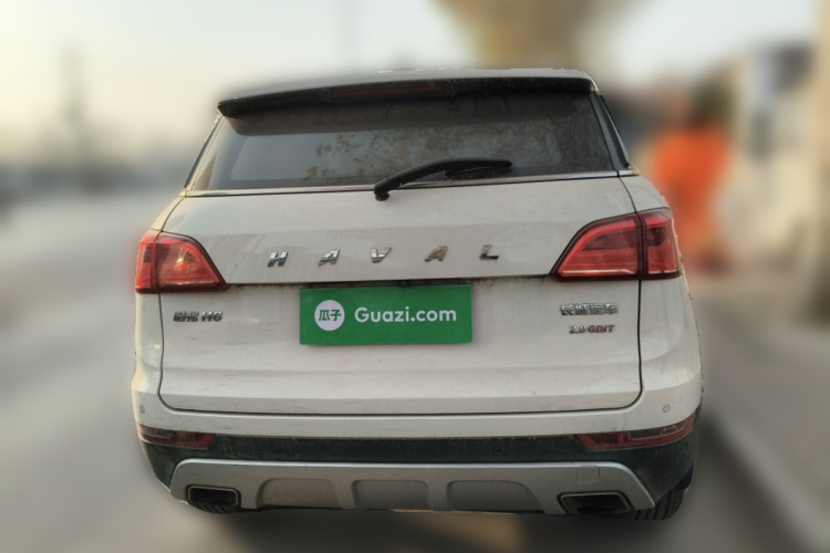 哈弗H6 Coupe 2015款 蓝标 2.0T 手动两驱精英型车身外观6004