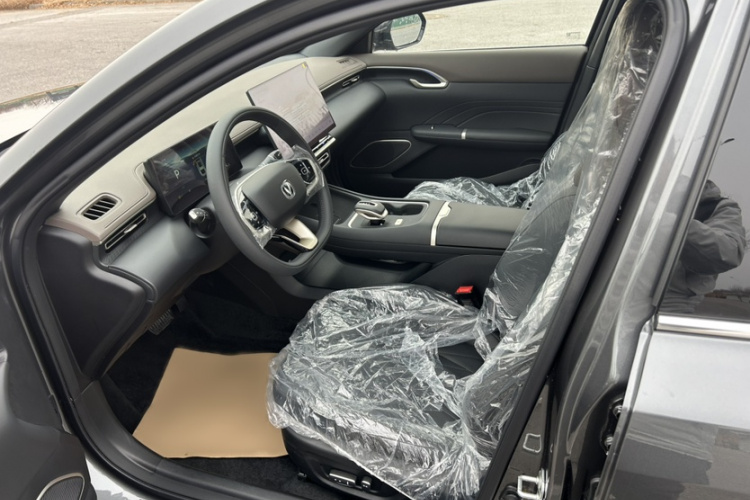 长安 逸动 2026款 第四代 1.5T 500Bar 智享型中控内饰7007