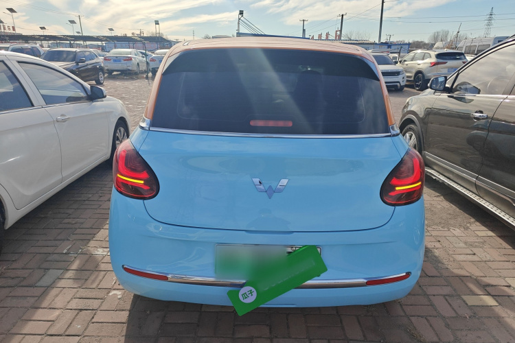 五菱汽车 五菱缤果 2023款 333km 悦享款车身外观6