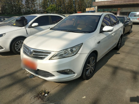 长安 逸动 2015款 1.6L 自动豪华型