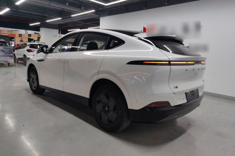 小鹏G6 2025款 625 长续航 Max 科技版车身外观6006