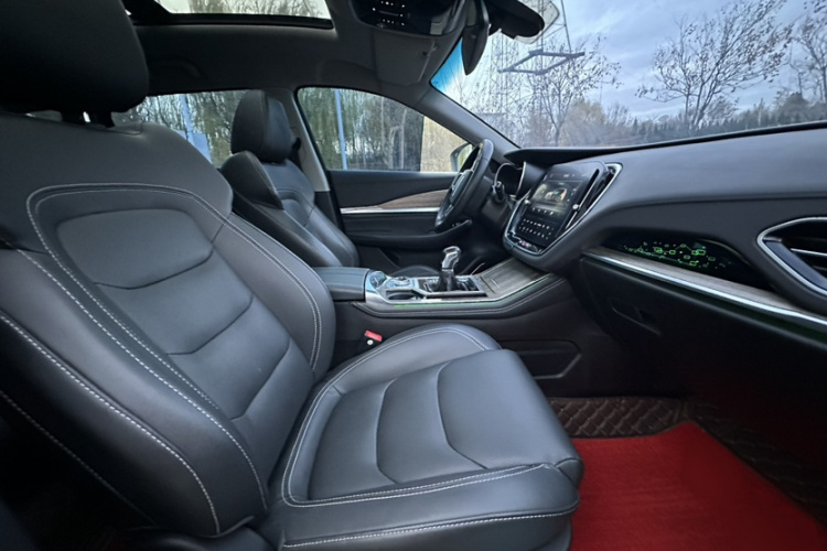 捷途X70 2020款 1.5T 手动尊行版 5座中控内饰7003