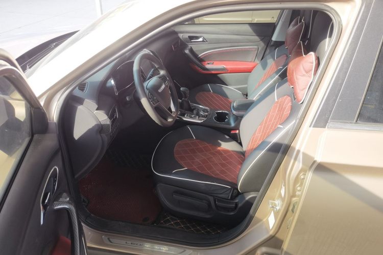 猎豹汽车 猎豹CS9 2017款 1.5L 手动风尚型中控内饰19