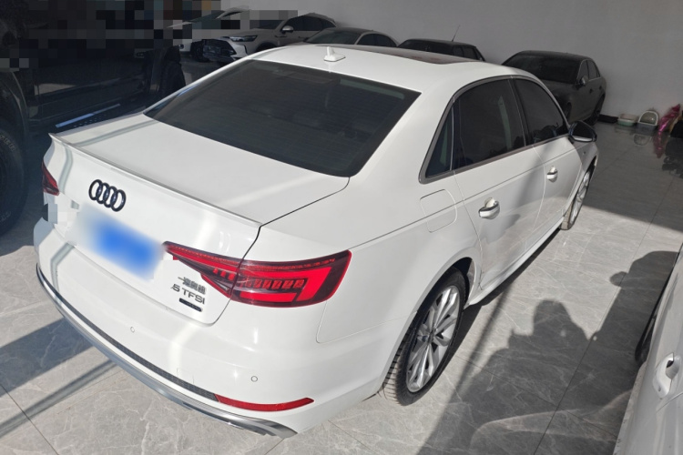 奥迪A4L 2019款 45 TFSI quattro 个性运动版 国VI车身外观6005