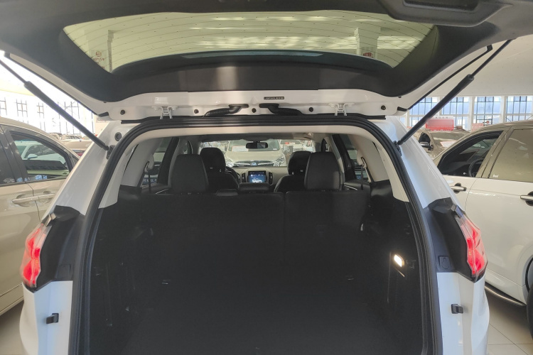 福特 锐界 2020款 EcoBoost 245 两驱铂锐型 5座机舱底盘23