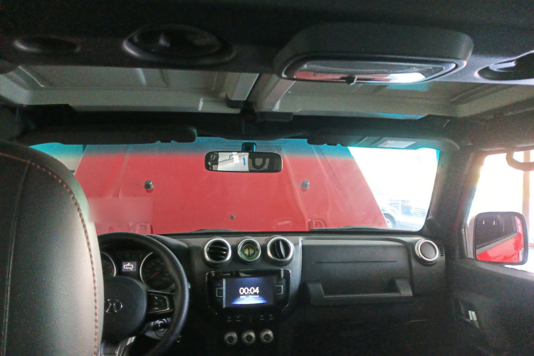 北京BJ40 2016款 40L 2.3T 自动四驱尊享版局部细节22