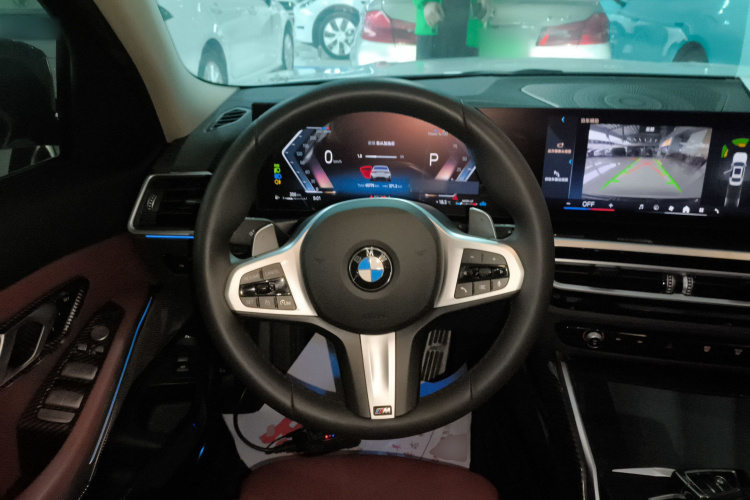 宝马3系 2024款 325Li M运动套装中控内饰13