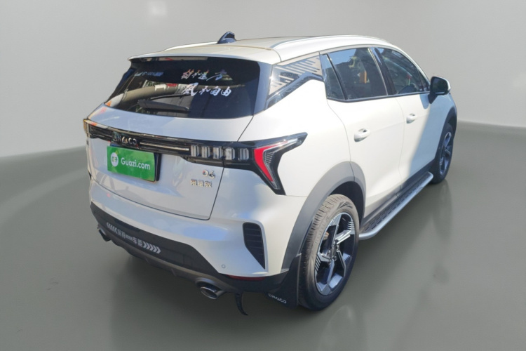 领克06 2023款 Remix 1.5T 劲Pro车身外观7