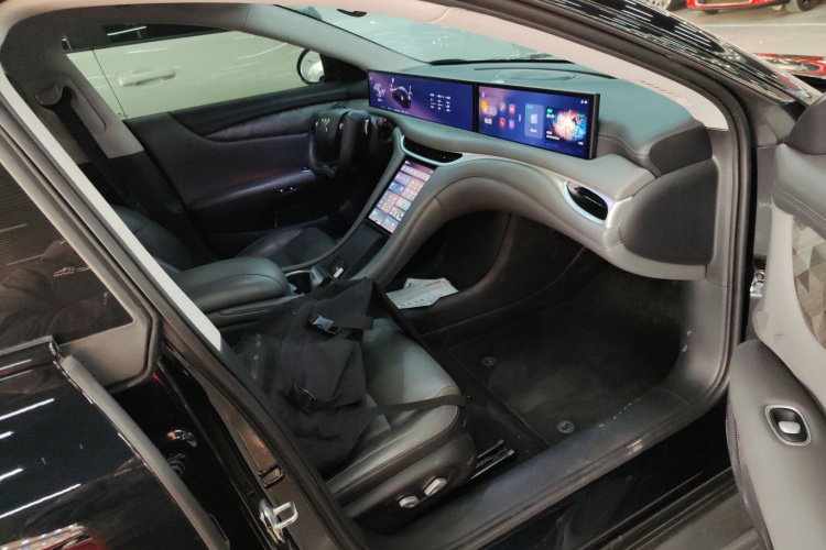 智己汽车 智己L6 2024款 Max 超强性能版局部细节41