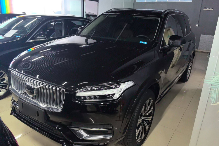 沃尔沃XC90 2020款 T6 智逸豪华版 7座车身外观1
