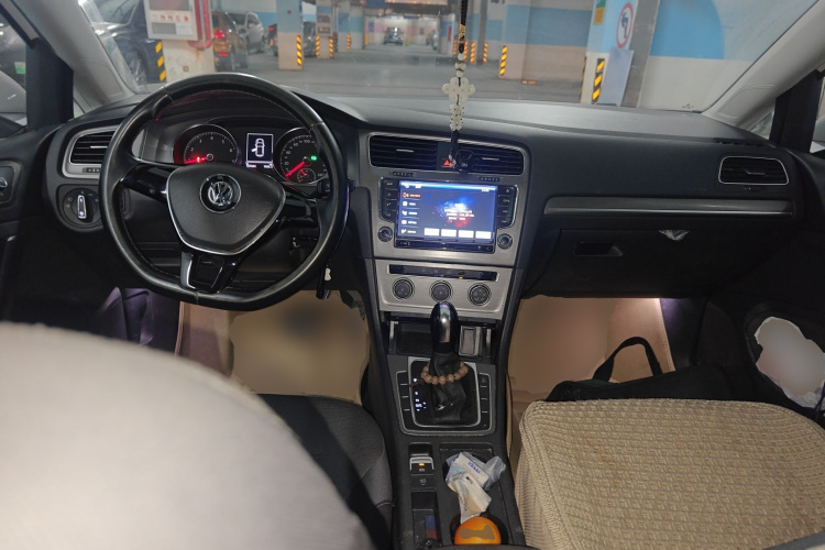 大众 高尔夫 2015款 1.4TSI 自动舒适型中控内饰12