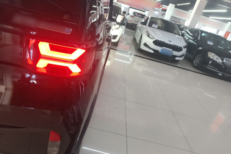 五菱汽车 宏光MINIEV 2022款 GAMEBOY 200km 玩咖款 磷酸铁锂车身外观9