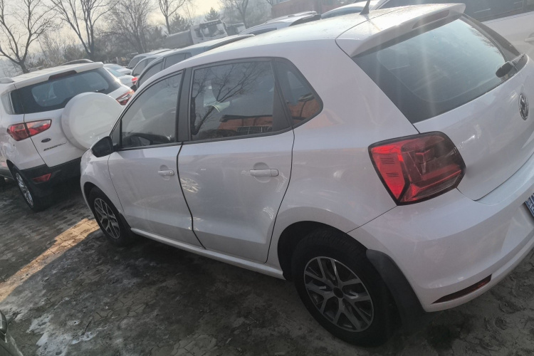 大众 Polo 2016款 1.4L 手动风尚型车身外观4