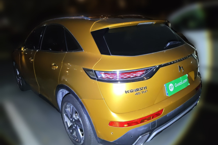 DS 7 2018款 45THP 里沃利先锋版车身外观6003