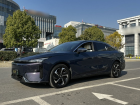 吉利银河 银河L6 2023款 125km MAX