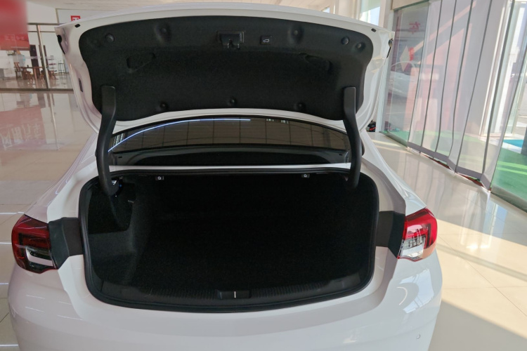 别克 君威 2022款 552T 智享型局部细节23