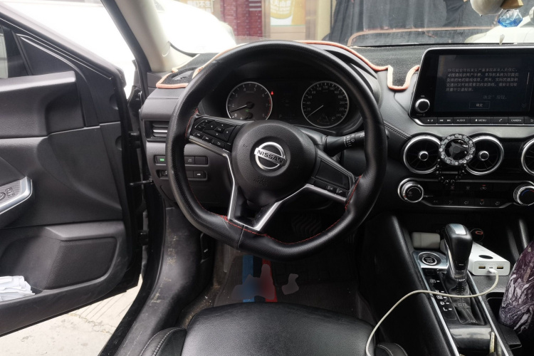 日产 轩逸 2020款 1.6L XL CVT悦享版中控内饰13