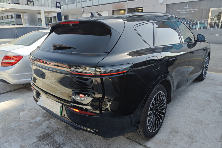 岚图汽车 岚图FREE 2025款 FREE+ 后驱乾崑版车身外观6005