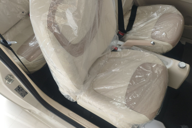 五菱汽车 宏光MINIEV 2024款 第三代 215km 青春版局部细节41