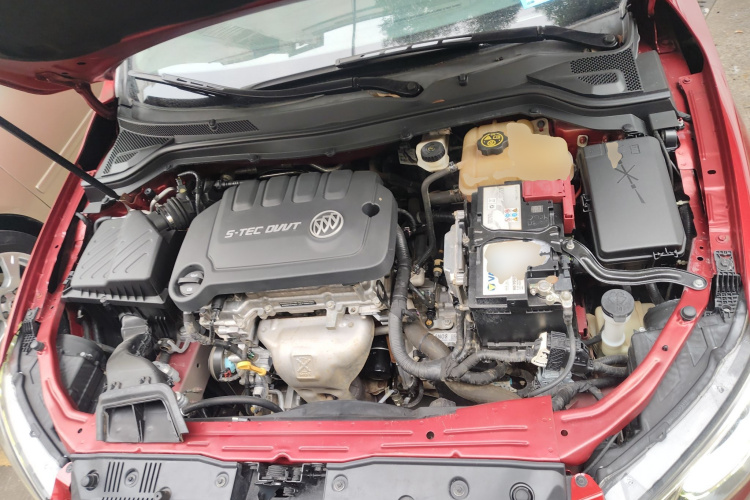 别克 英朗 2016款 15N 自动精英型局部细节24