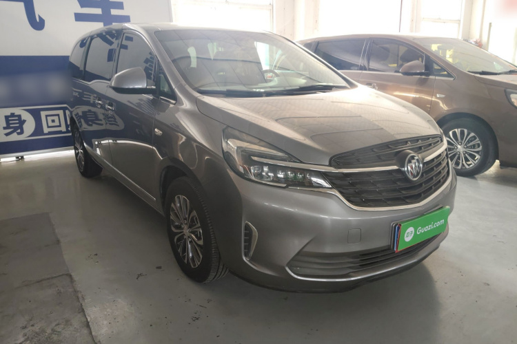 别克GL8 2021款 陆上公务舱 652T 豪华型车身外观3