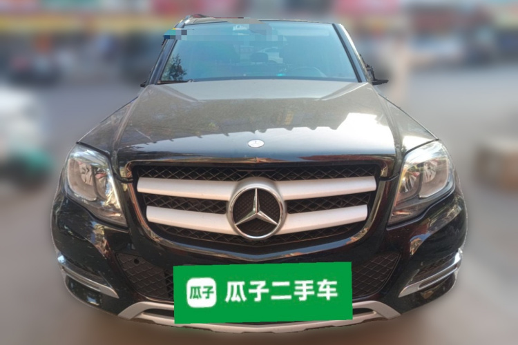 奔驰GLK级 2014款 GLK 260 4MATIC 动感型车身外观2