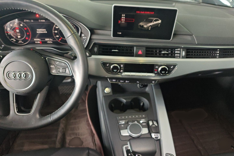 奥迪A4L 2018款 30周年年型 40 TFSI 时尚型中控内饰12