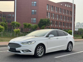 福特 蒙迪欧 2017款 EcoBoost 200 时尚型