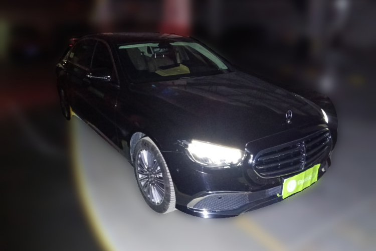 奔驰E级 2023款 改款 E 300 L 时尚型车身外观6002