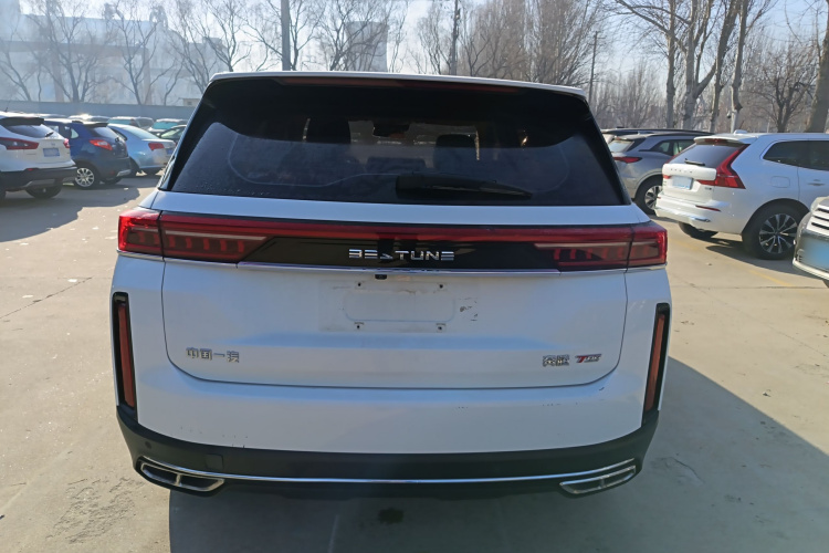 奔腾T99 2022款 20TD 自动运动尊享型特装版车身外观6