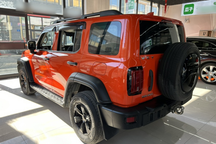 坦克300 2021款 越野版 2.0T 挑战者车身外观6006