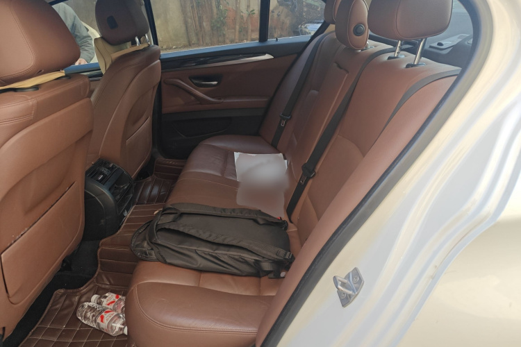 宝马5系(进口) 2014款 520i 典雅型中控内饰7004