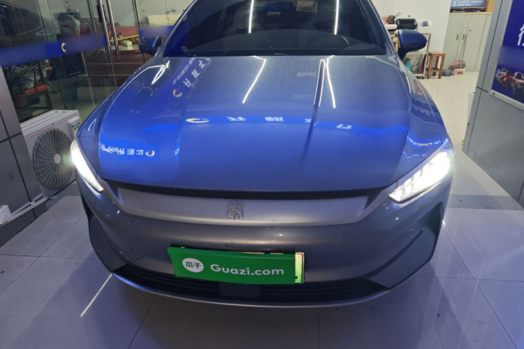 比亚迪 秦PLUS 2024款 荣耀版 EV 510KM领先型车身外观2