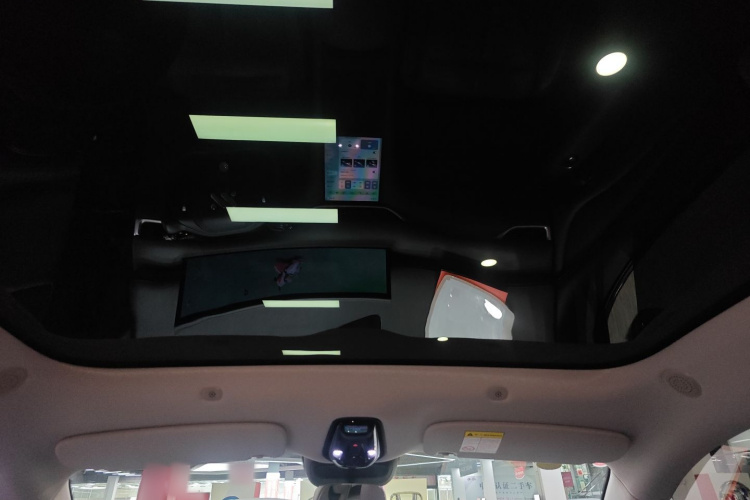 智己汽车 智己LS6 2025款 灵蜥智驾版中控内饰22