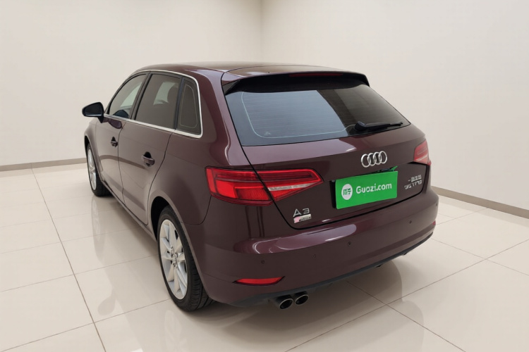 奥迪A3 2017款 Sportback 35 TFSI 进取型车身外观5