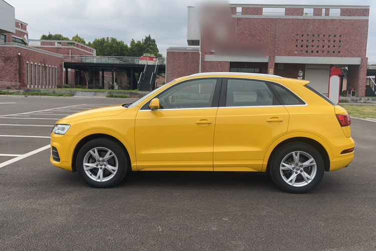 奥迪Q3 2018款 30周年年型 30 TFSI 时尚型车身外观6007