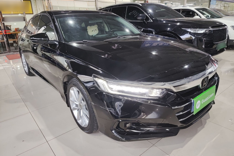 本田 雅阁 2022款 260TURBO 豪华版车身外观6002