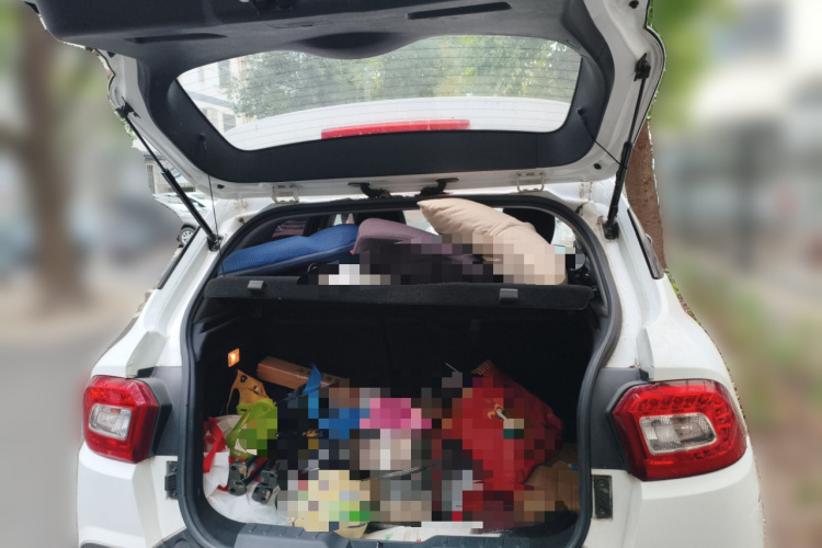 中华V3 2016款 1.5L 手动智能型中控内饰23